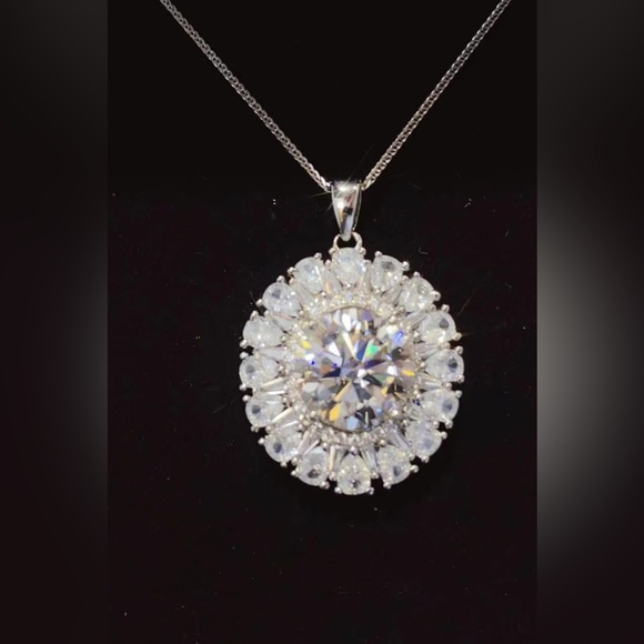 5 Carat Moissanite 925 Sterling Silver Necklace - Picture 3 of 9